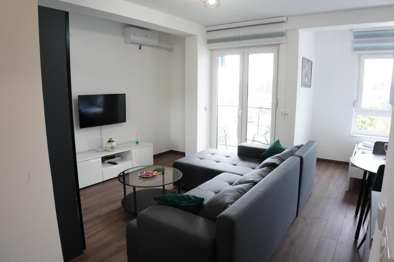 Royal Apartmani Kladovo Luaran gambar