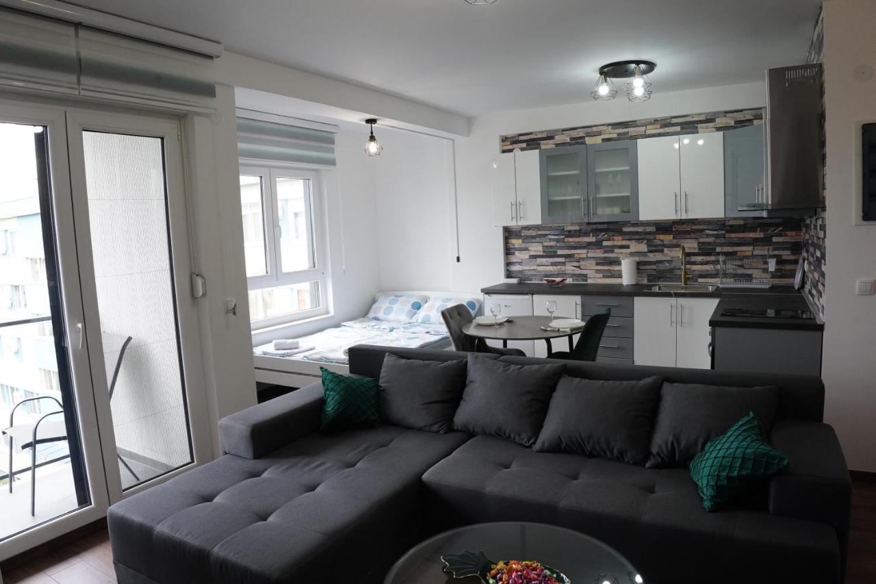 Royal Apartmani Kladovo Luaran gambar